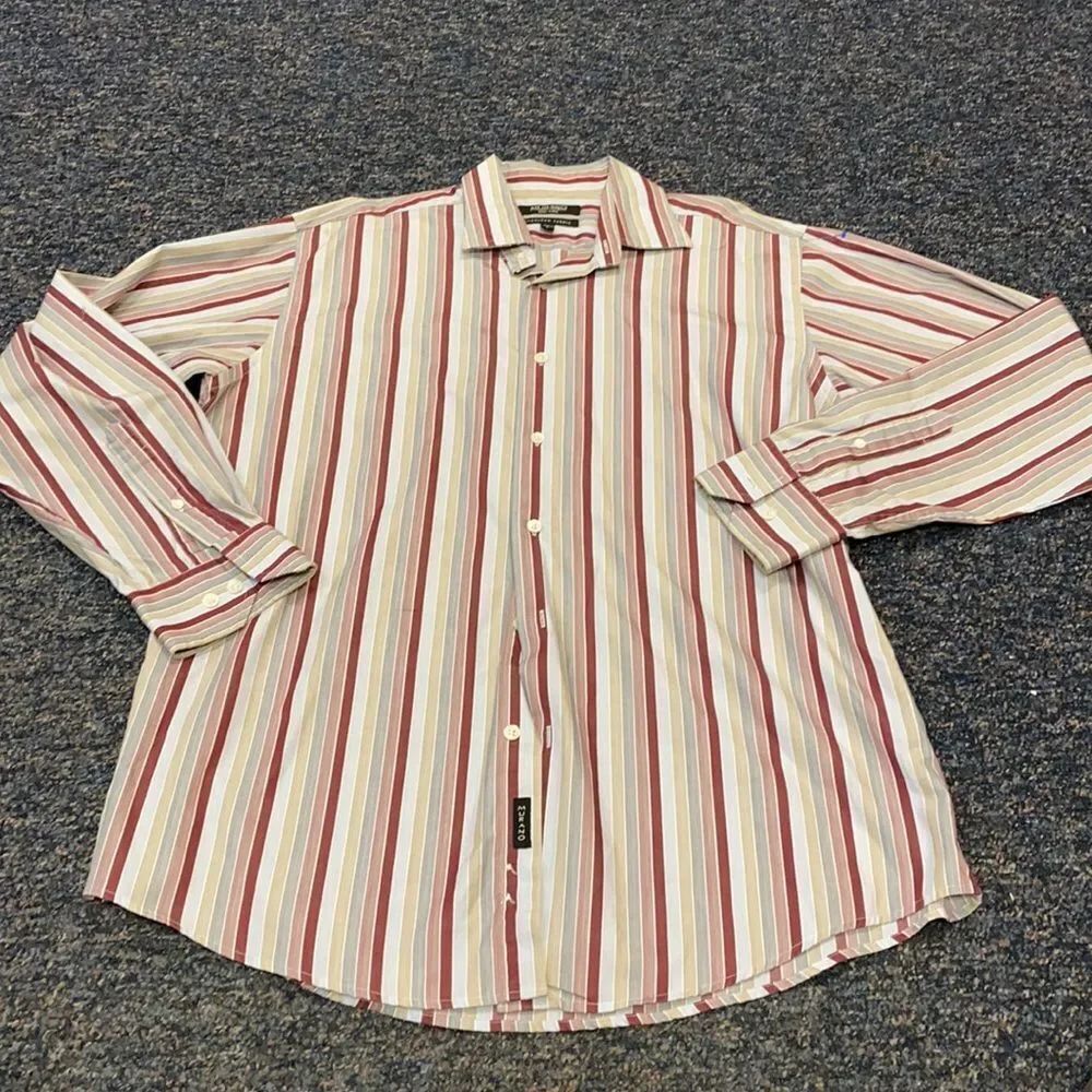 Mira I Stripped Button Down Shirt sz. L